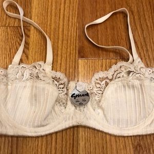 Gossard wireless bra 34A